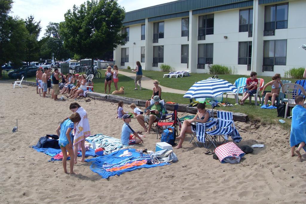 Tawas Bay Beach Resort & Conference Center East Tawas Extérieur photo